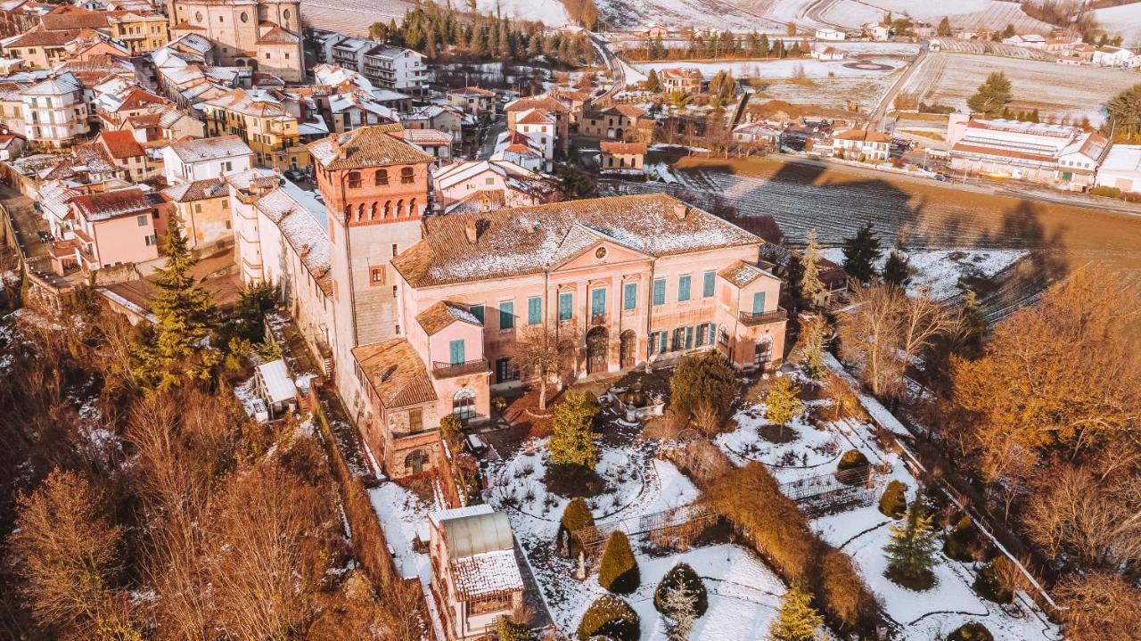 Il Castello Di Bubbio Hotell Eksteriør bilde