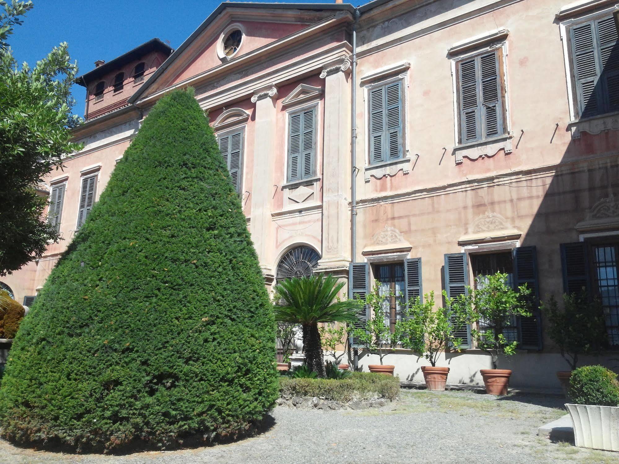 Il Castello Di Bubbio Hotell Eksteriør bilde